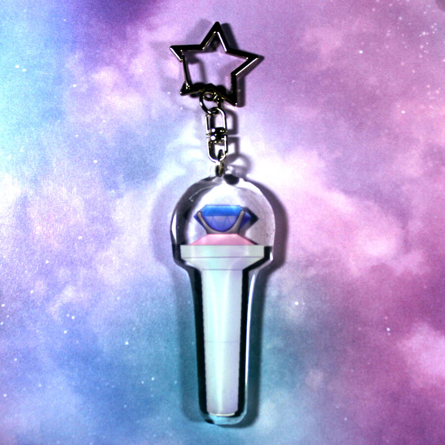 Seventeen Lighstick Keychain
